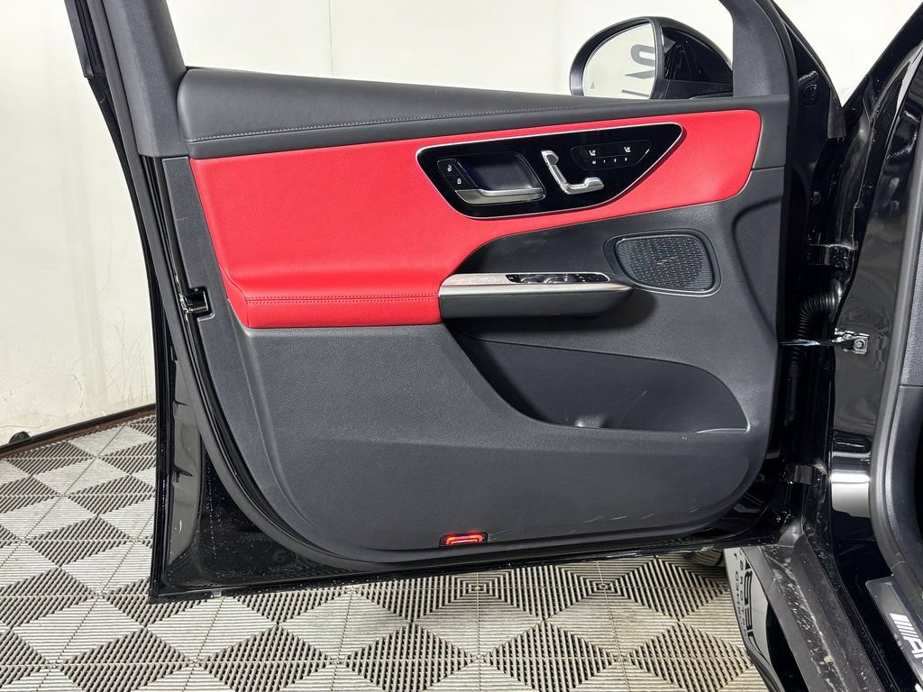 Certified 2026 Mercedes-Benz GLC 43 AMG 4MATIC image 11