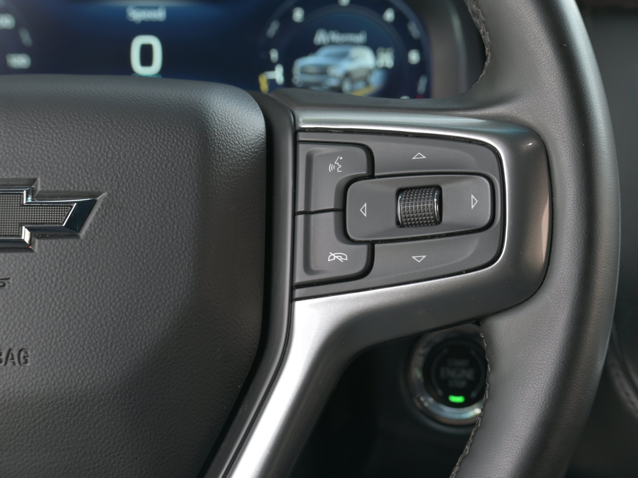 Used 2023 Chevrolet Tahoe Z71 w/ Z71 Off-Road Package AWD/4WD image 21