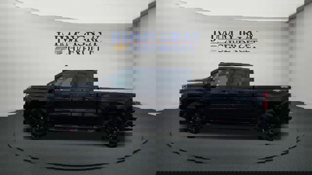New 2026 Chevrolet Silverado 1500 RST w/ Redline Edition image 2