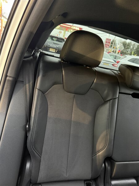 Used 2021 Audi SQ5 Premium image 57
