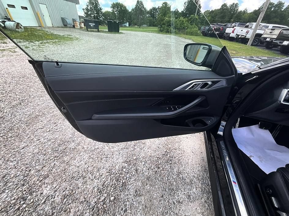 Used 2024 BMW 440i xDrive Convertible AWD/4WD image 11