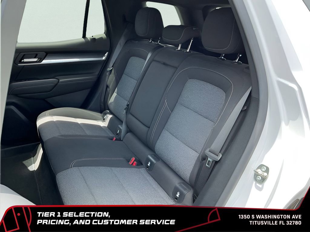 Used 2025 GMC Terrain Elevation AWD/4WD image 17