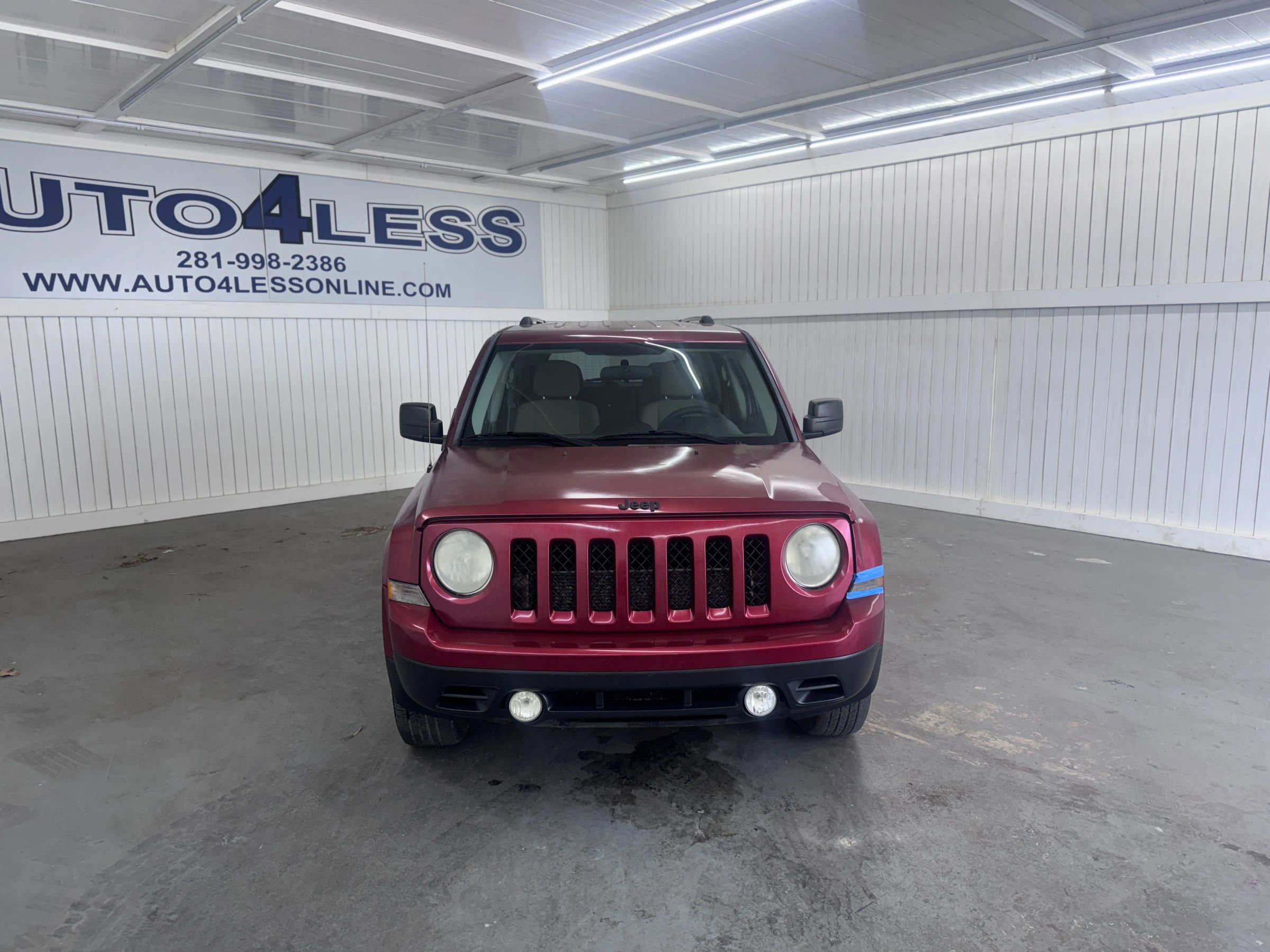 Used 2014 Jeep Patriot Sport w/ Power Value Group FWD image 2