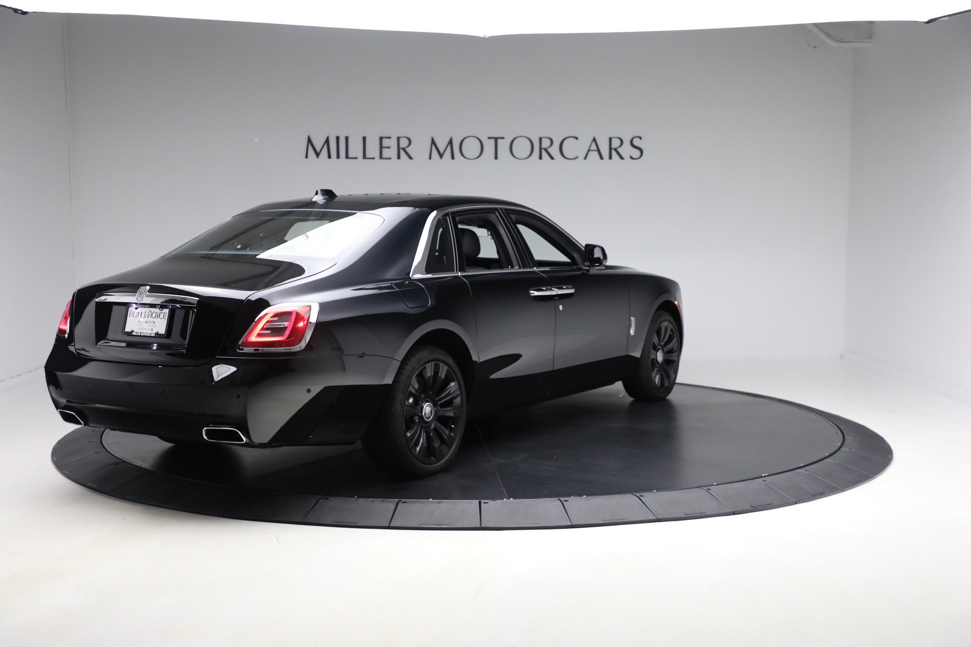 Certified 2021 Rolls-Royce Ghost image 9