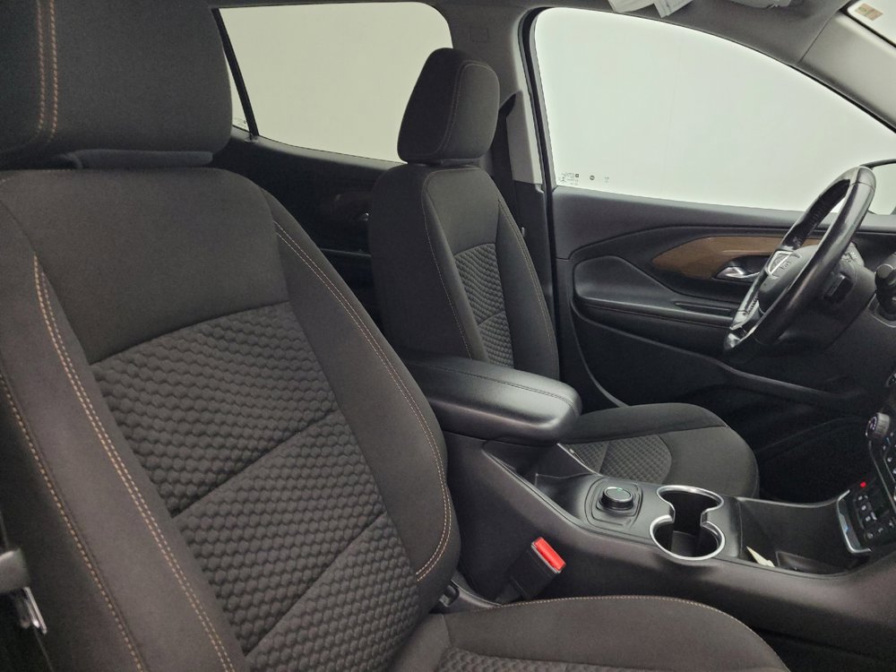 Used 2020 GMC Terrain SLE image 21