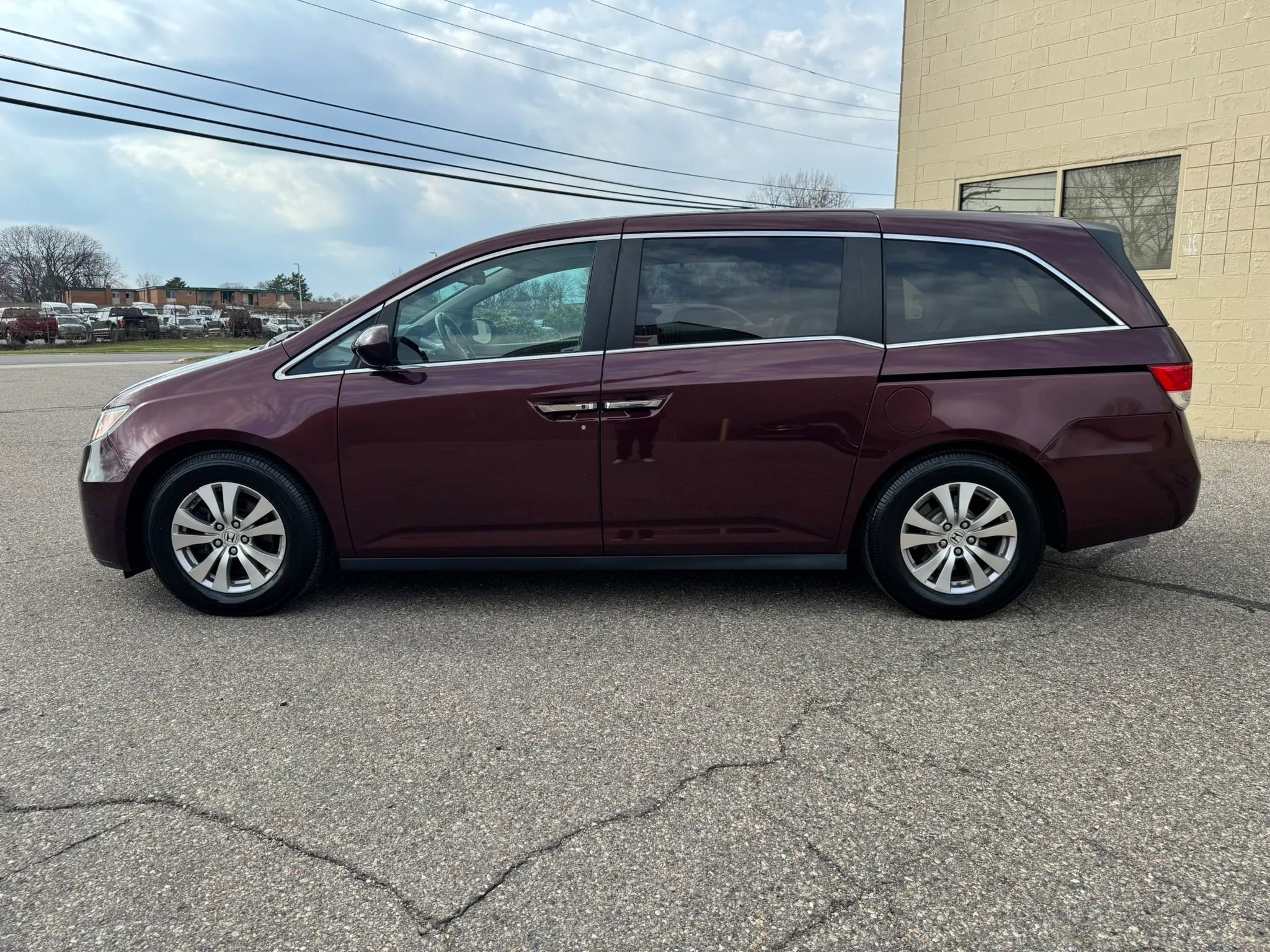 Used 2015 Honda Odyssey EX-L image 37
