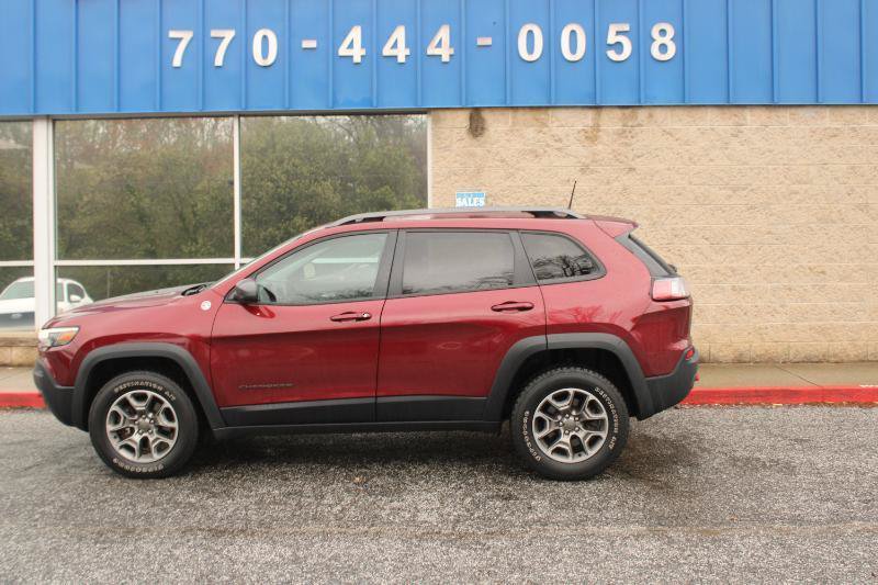 Used 2020 Jeep Cherokee Trailhawk w/ Cold Weather Group AWD/4WD image 8
