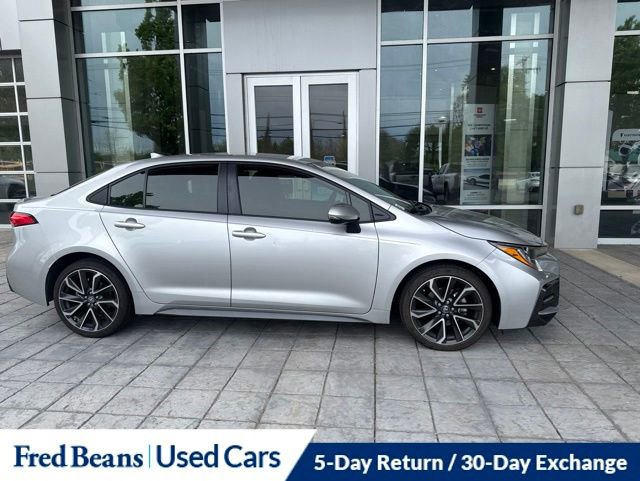 Certified 2022 Toyota Corolla SE FWD image 3