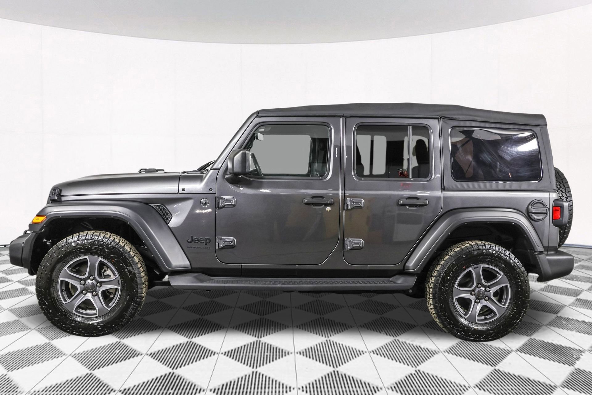 Used 2022 Jeep Wrangler Unlimited Sport S image 24