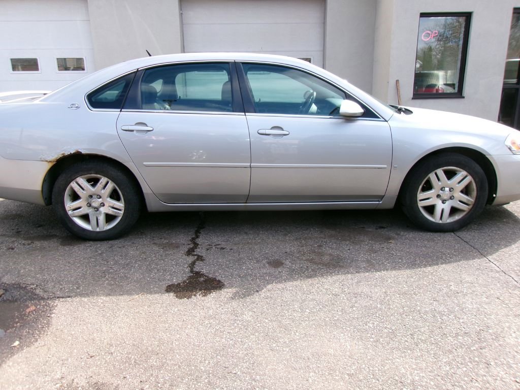 Used 2007 Chevrolet Impala LT image 3