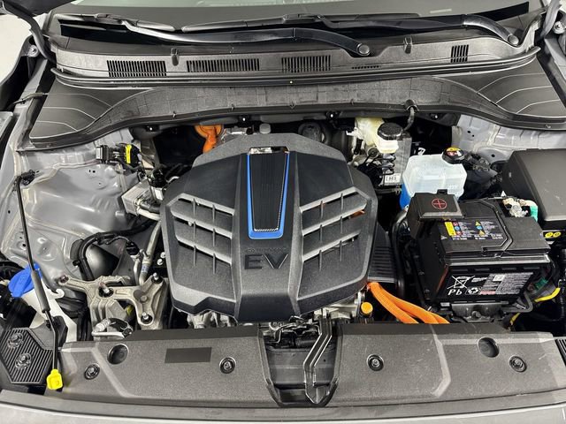 Used 2023 Hyundai Kona SEL w/ Cargo Package FWD image 27