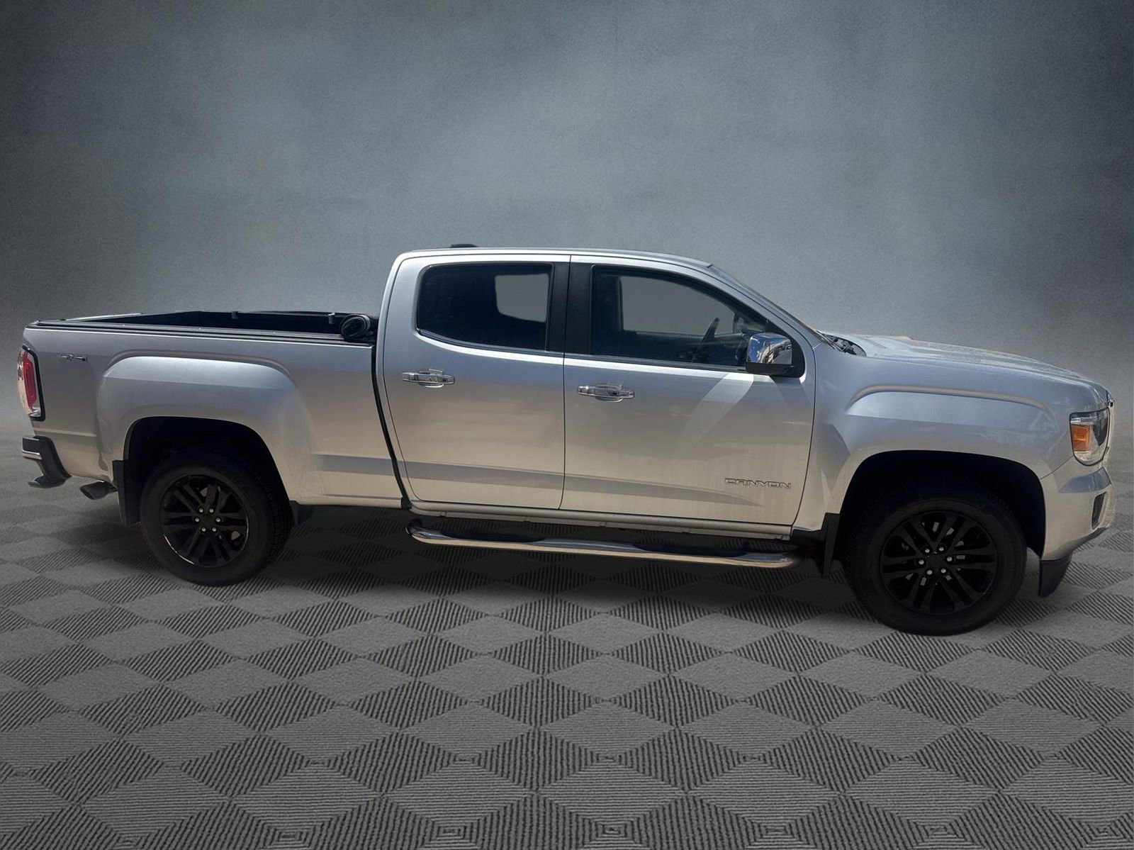 Used 2016 GMC Canyon SLT AWD/4WD image 2