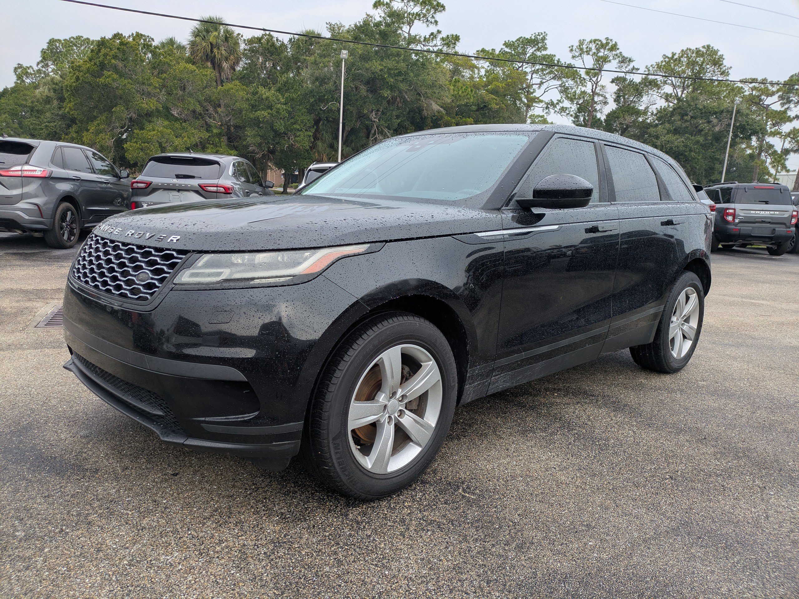 Used 2018 Land Rover Range Rover Velar S AWD/4WD image 8