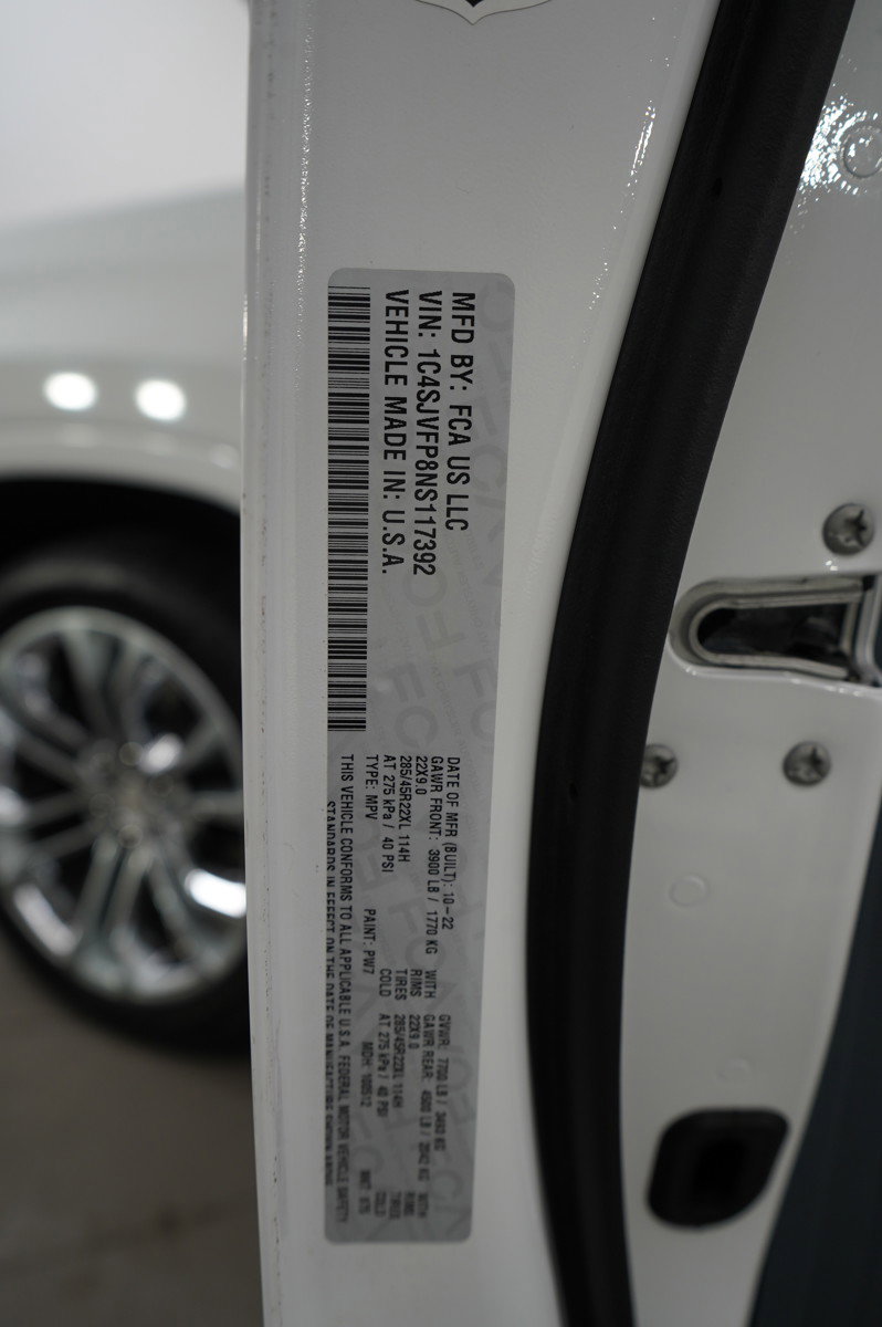 Used 2022 Jeep Grand Wagoneer Series II w/ Premium Group II image 28