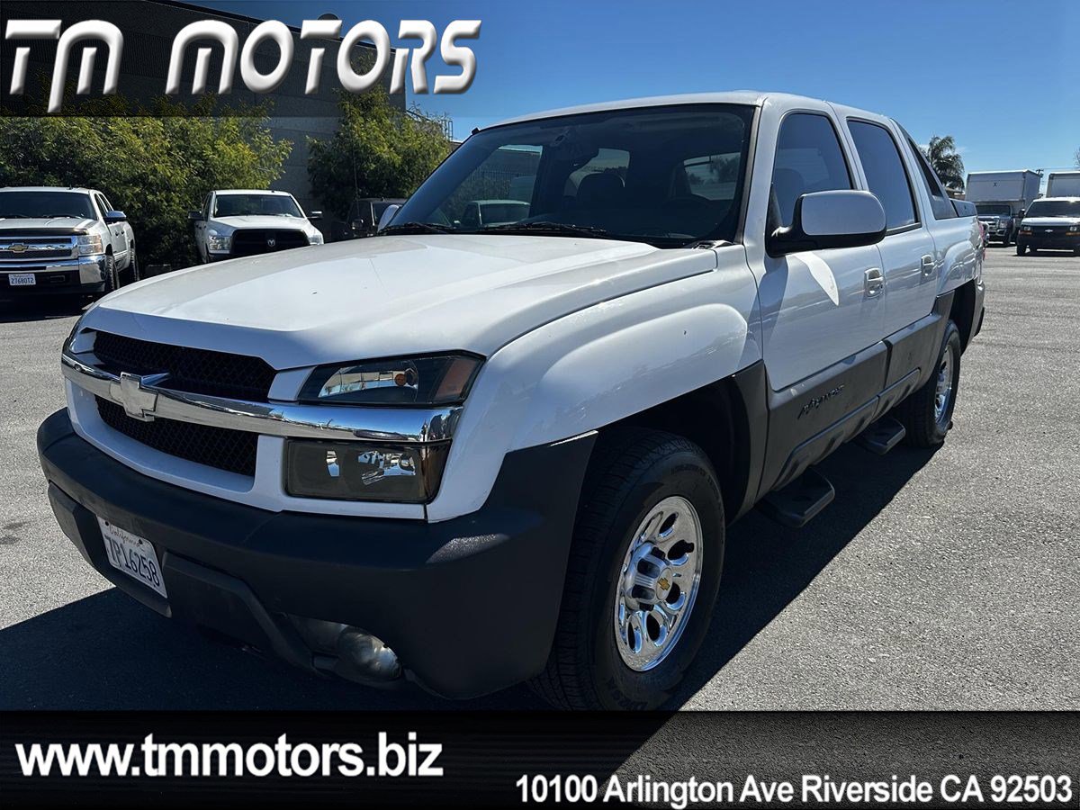 Used 2004 Chevrolet Avalanche Z66 w/ Preferred Equipment Group image 1