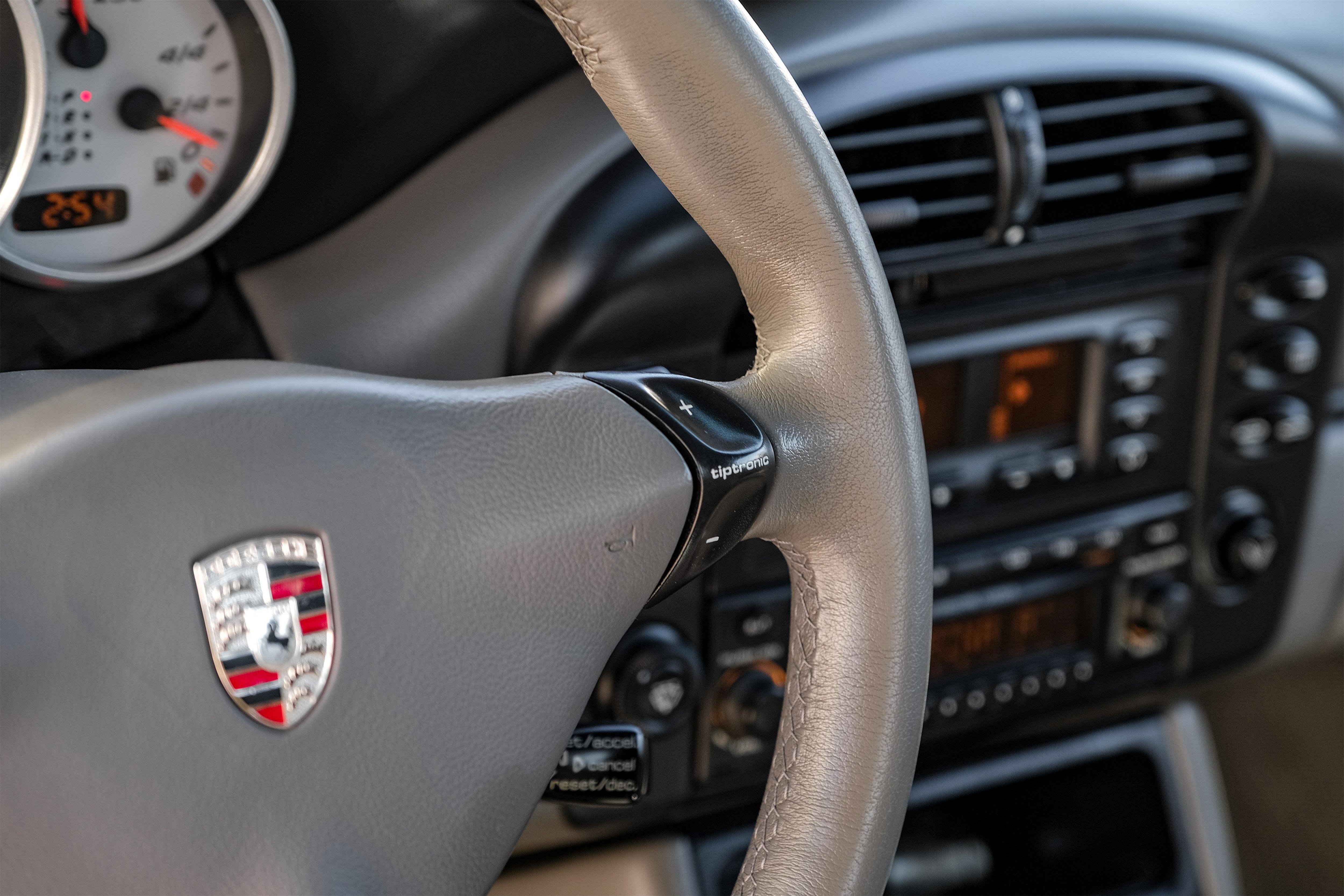 Used 2003 Porsche Boxster S image 15