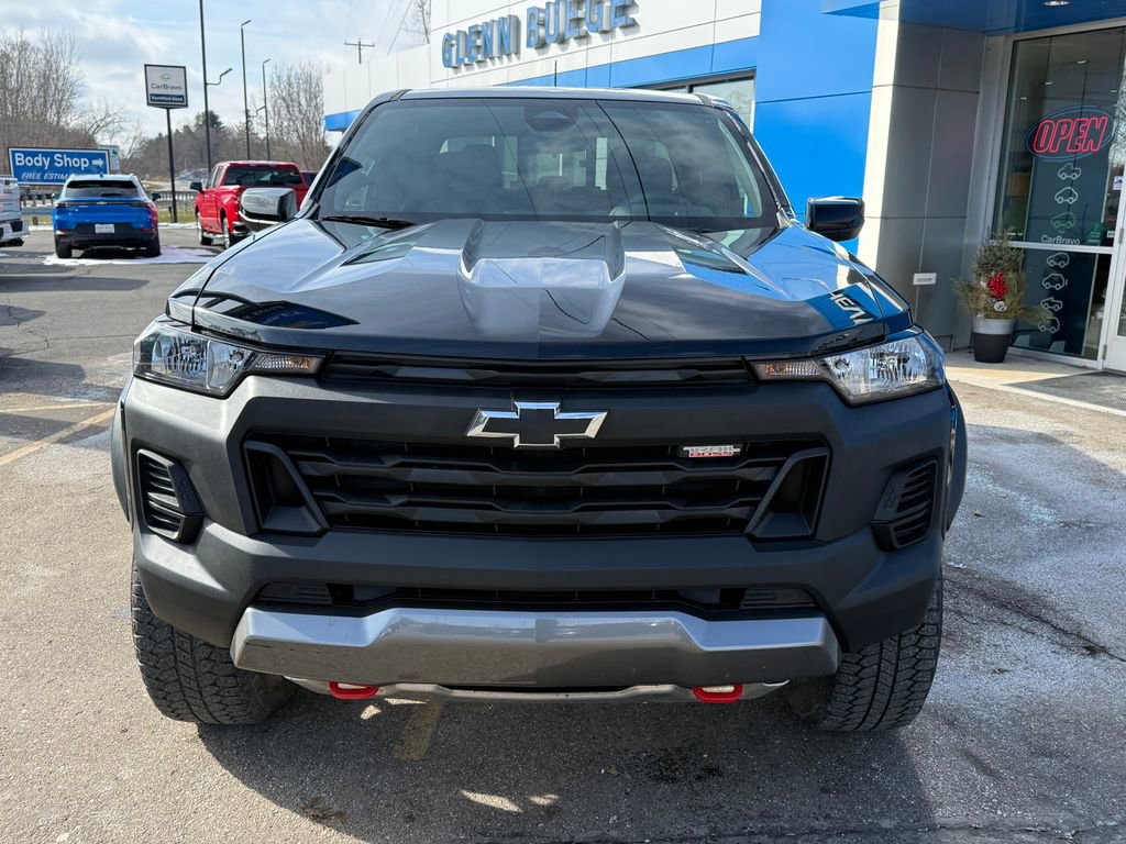 Certified 2023 Chevrolet Colorado Trail Boss w/ LPO, Dark Essentials Package image 11