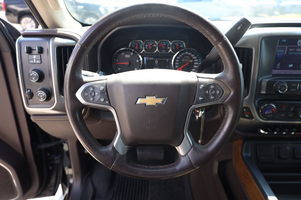 Used 2015 Chevrolet Silverado 3500 LTZ AWD/4WD image 13