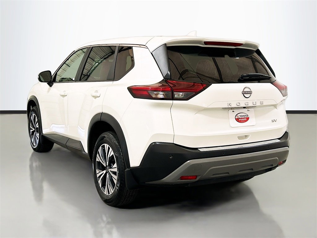 Used 2023 Nissan Rogue SV image 6