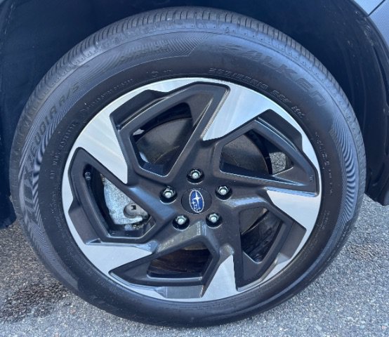 Used 2025 Subaru Crosstrek 2.5i Limited AWD/4WD image 18