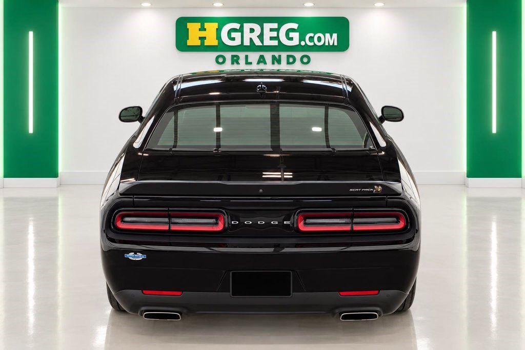 Used 2022 Dodge Challenger R/T Scat Pack w/ Shaker Package RWD image 8