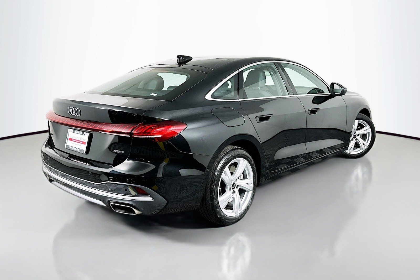 Used 2025 Audi A5 2.0T Premium w/ Convenience Package image 14