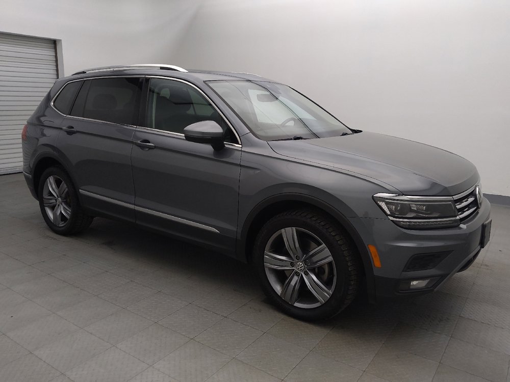 Used 2019 Volkswagen Tiguan SEL Premium image 11