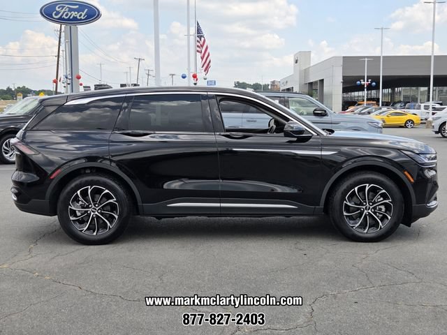 New 2026 Lincoln Nautilus Premier AWD/4WD image 6