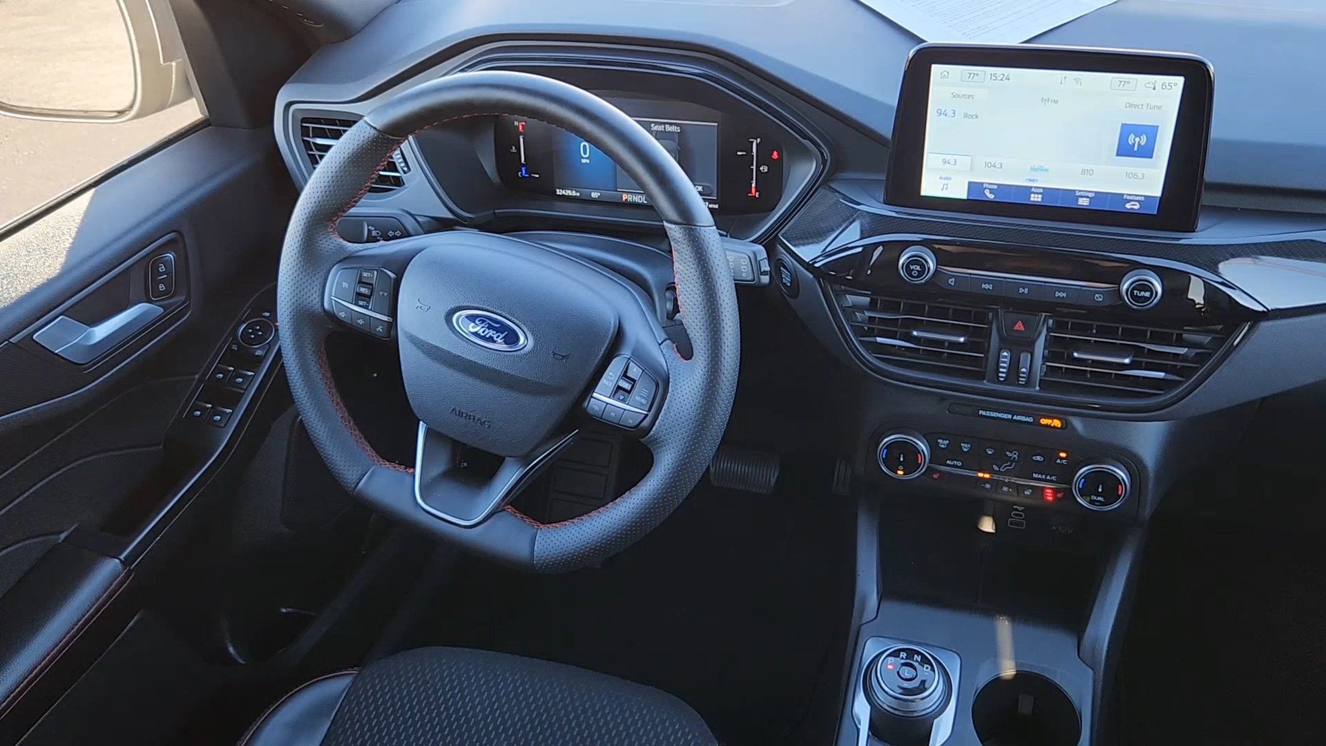 Certified 2025 Ford Escape ST-Line Select image 6