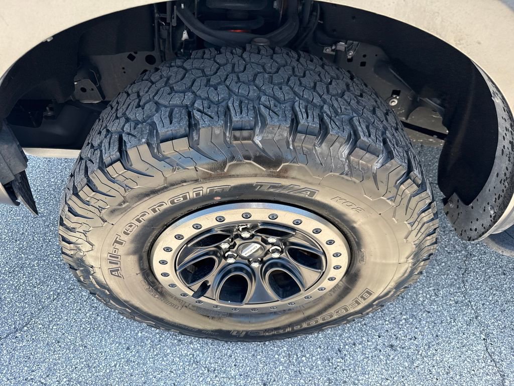 Used 2023 Ford F150 Raptor w/ Raptor Carbon Fiber Package image 12