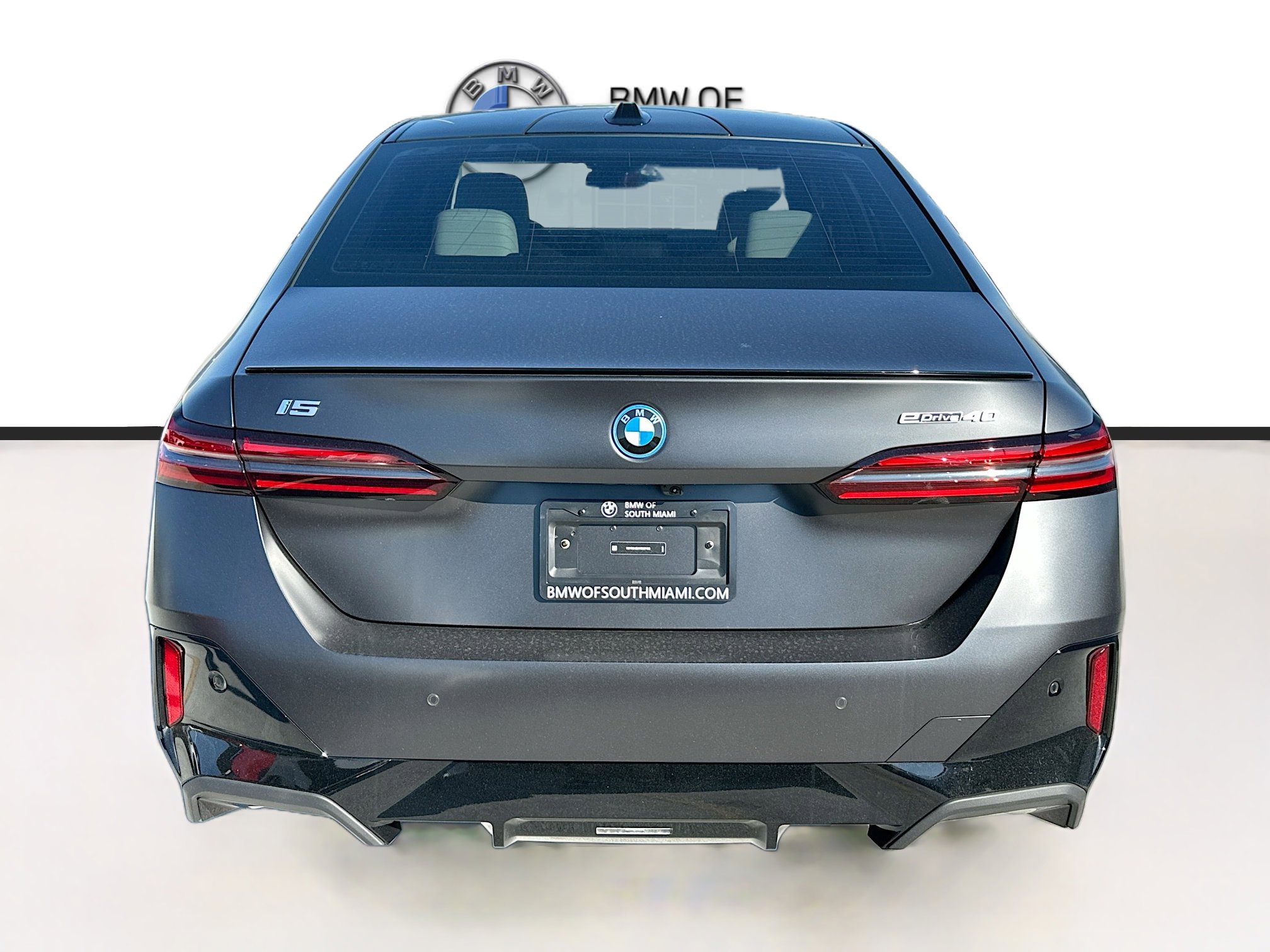 New 2026 BMW i5 eDrive40 image 5