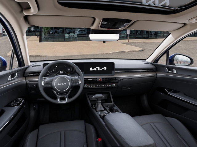 New 2025 Kia K5 EX FWD image 14