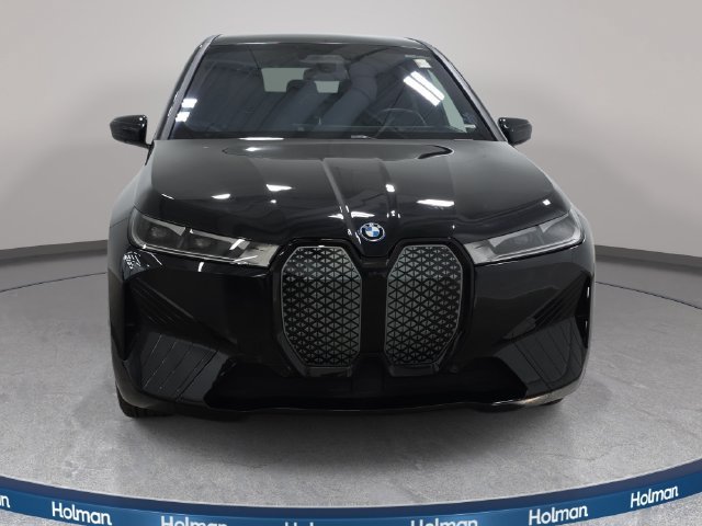 Certified 2024 BMW iX xDrive50 w/ Sport Package AWD/4WD image 2