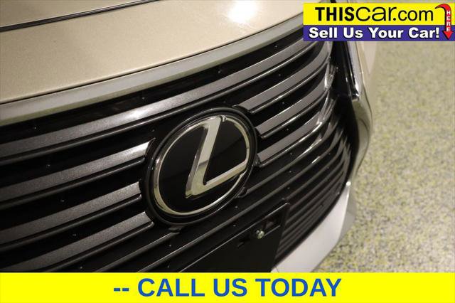 Used 2017 Lexus ES 350 w/ Navigation System Package FWD image 8