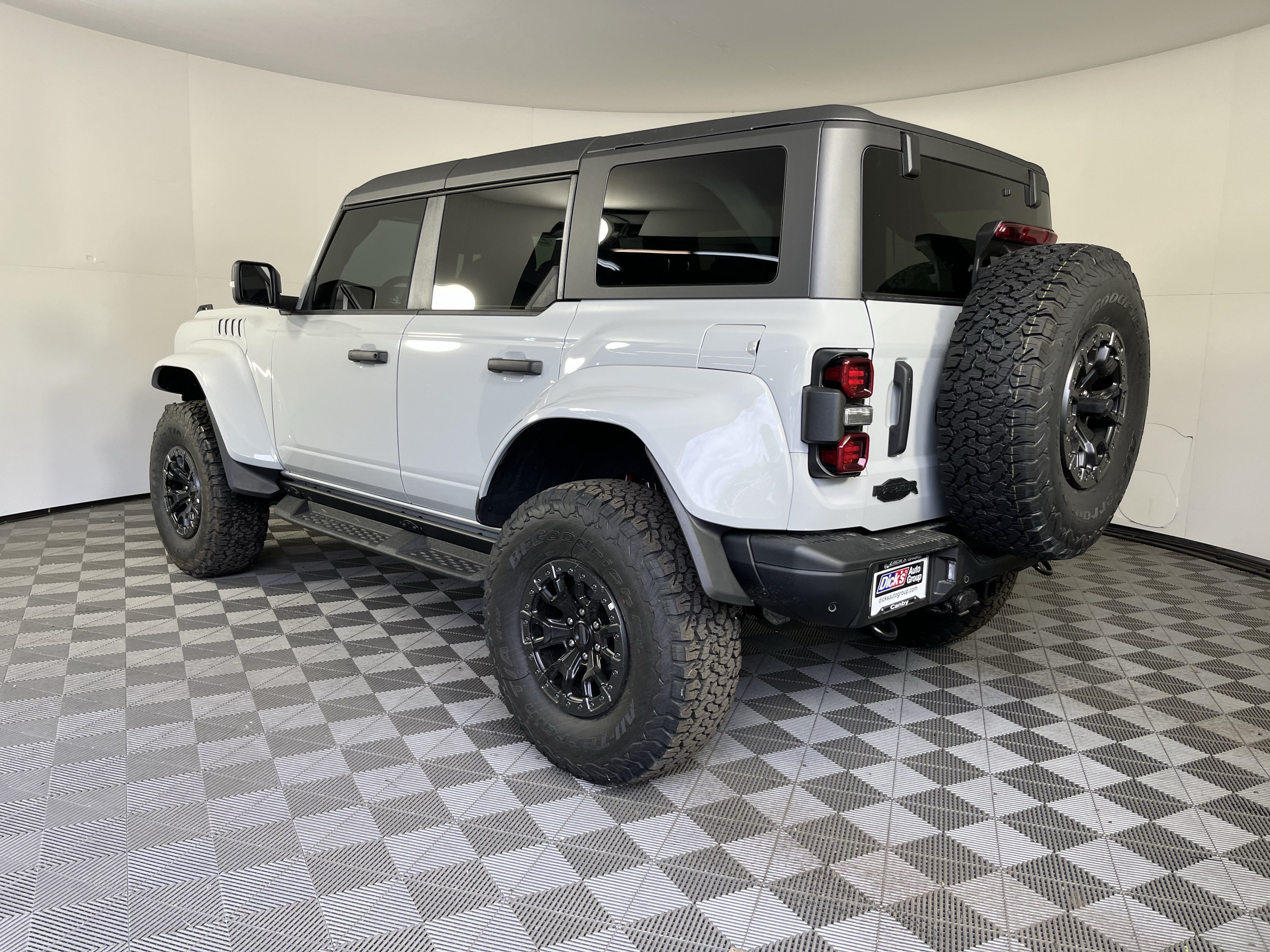 New 2026 Ford Bronco Raptor w/ Interior Carbon Fiber Pack AWD/4WD image 3