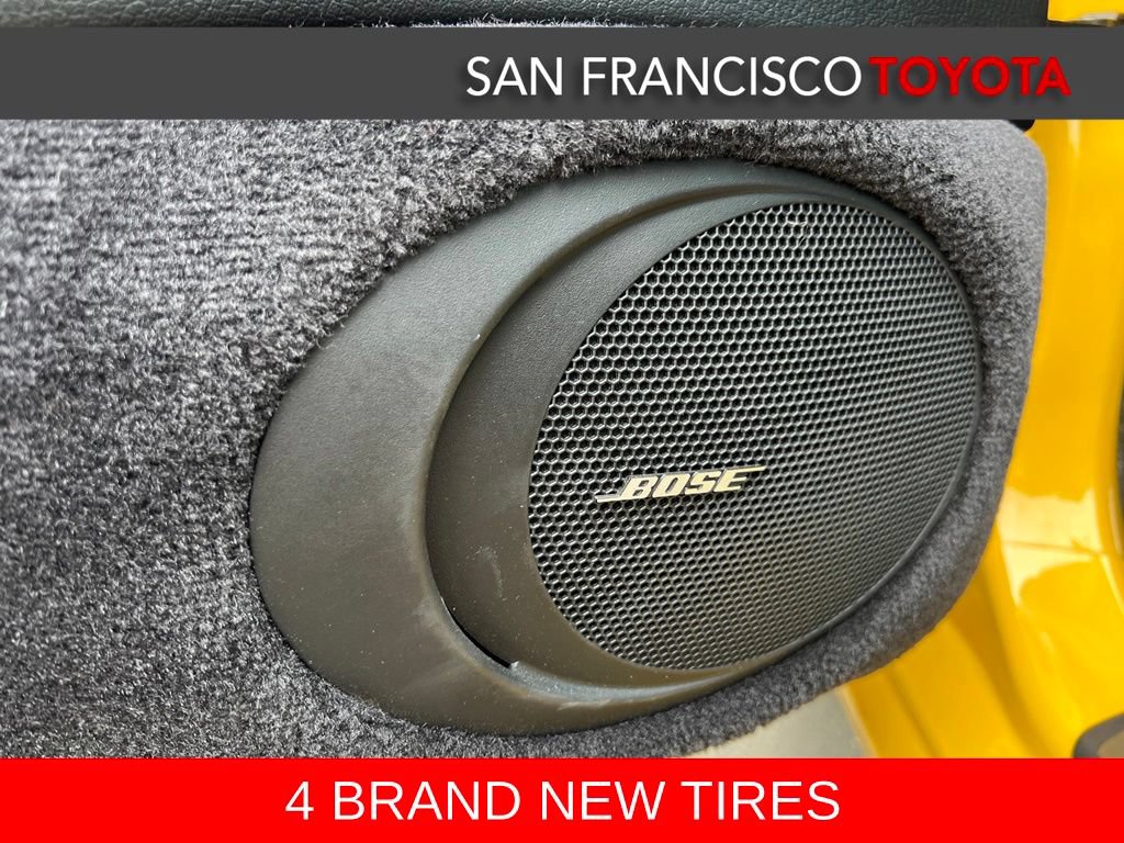 Used 2002 Porsche 911 Carrera 4 AWD/4WD image 28