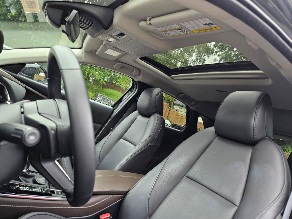Certified 2025 MAZDA CX-30 AWD 2.5 S w/ Premium Package image 21