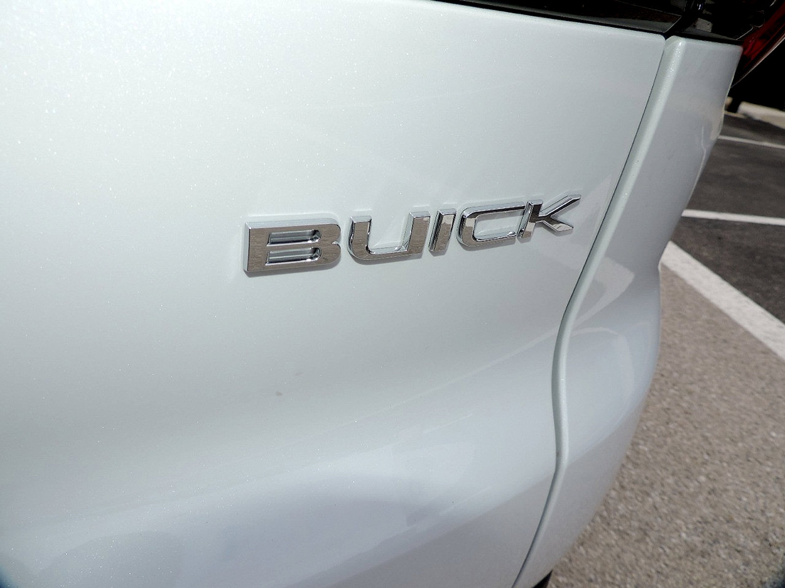 New 2026 Buick Enclave Preferred w/ Power Package image 9