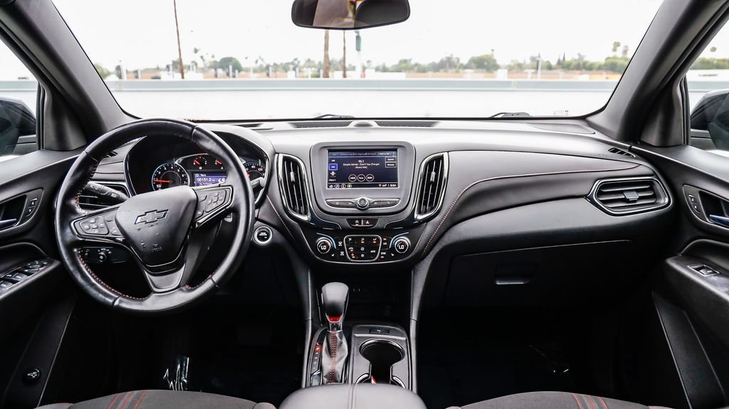 Used 2022 Chevrolet Equinox RS FWD image 15
