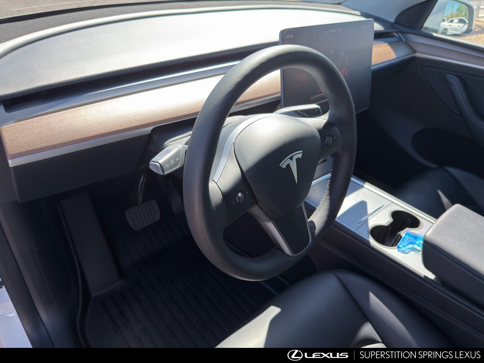 Used 2023 Tesla Model Y Long Range AWD/4WD image 13