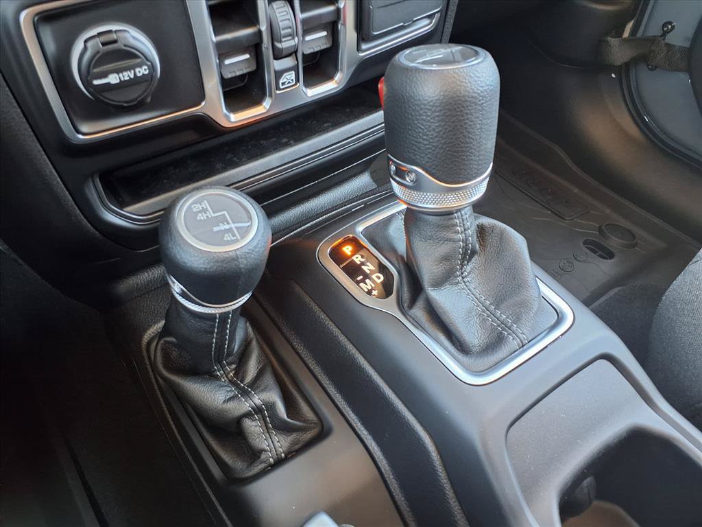 New 2025 Jeep Gladiator Sport AWD/4WD image 9