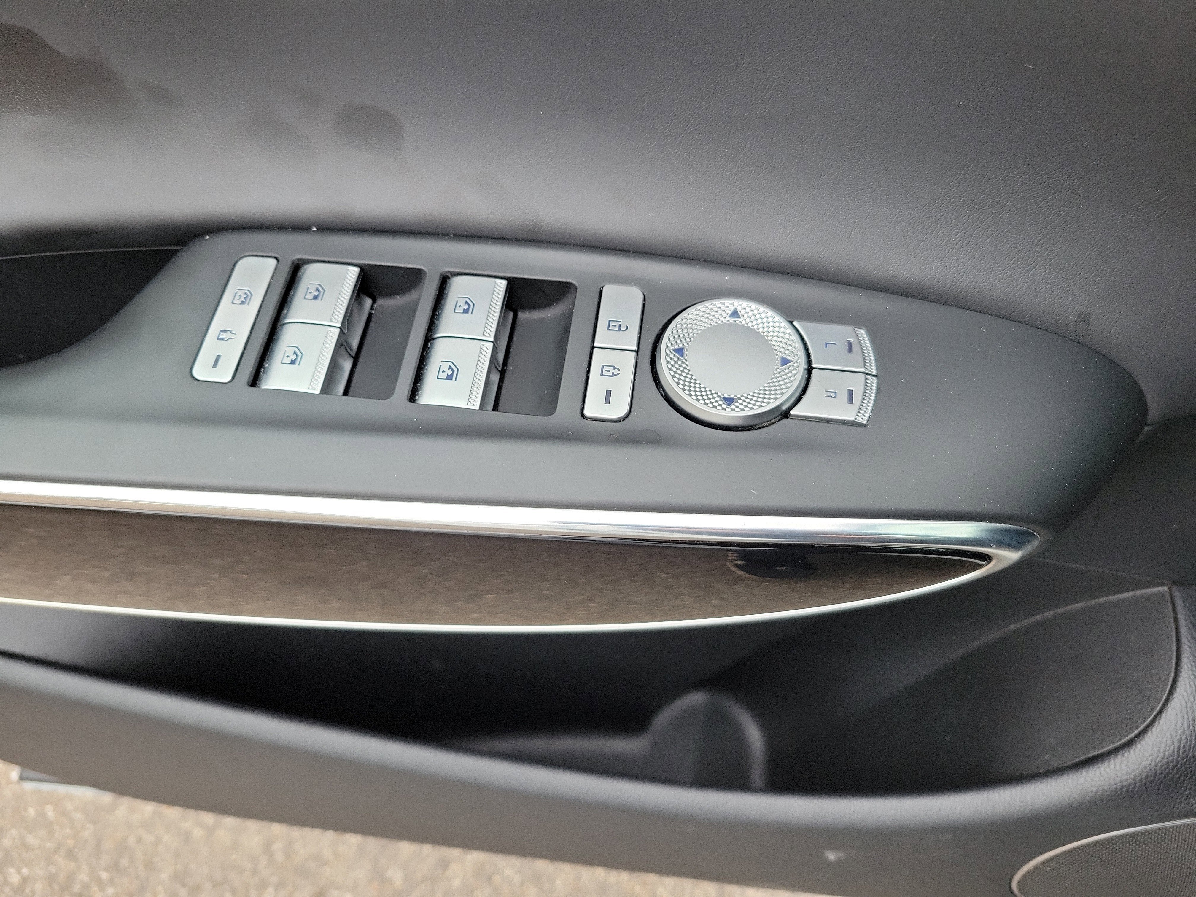 Used 2025 Genesis GV70 2.5T image 22