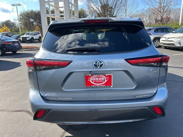 Used 2022 Toyota Highlander Limited image 6
