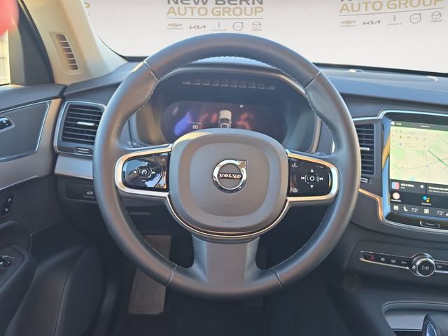 Certified 2025 Volvo XC90 B5 Core image 12