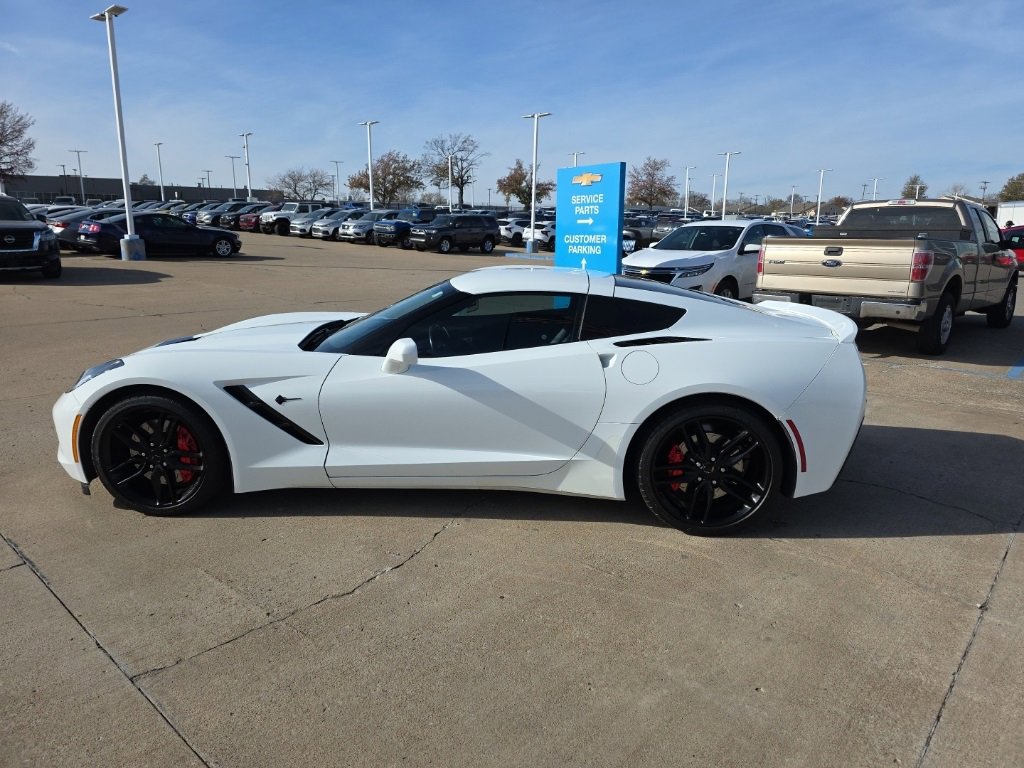 Used 2019 Chevrolet Corvette Stingray Coupe w/ Carbon Flash Badge Package image 8