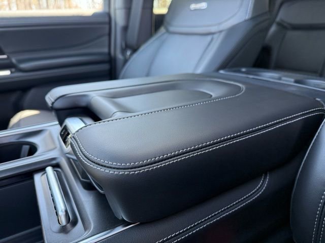 New 2026 Ford Expedition Max Platinum w/ Stealth Performance Package image 19