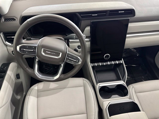 Used 2026 GMC Terrain Denali AWD/4WD image 25