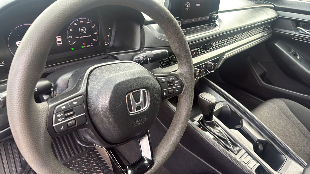 Used 2024 Honda Accord LX image 14