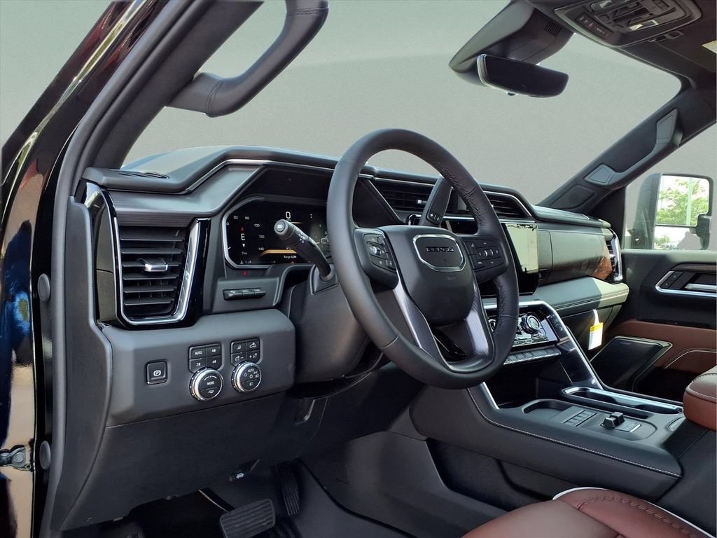 New 2026 GMC Sierra 2500 Denali Ultimate w/ LPO, Black Badging Package AWD/4WD image 10
