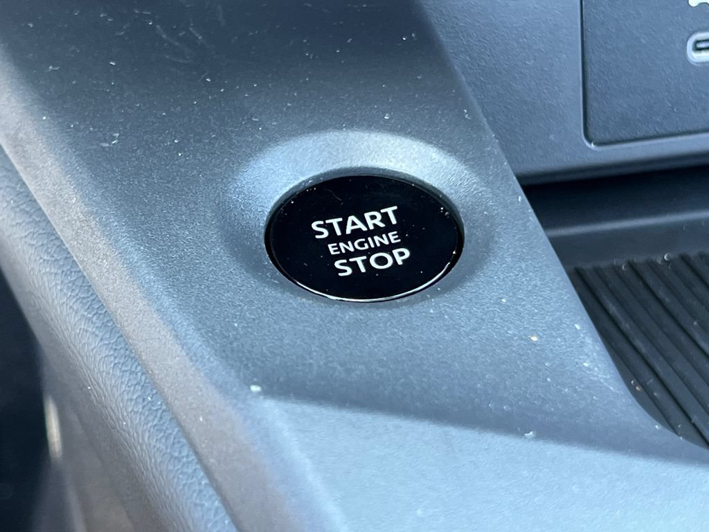 New 2026 Nissan Sentra SR w/ SR Premium Package FWD image 25